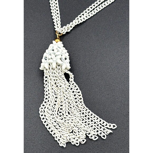 Vintage Monet‎ White Enamel over Metal Chain Necklace with Tassel Signed 24in - Picture 8 of 13